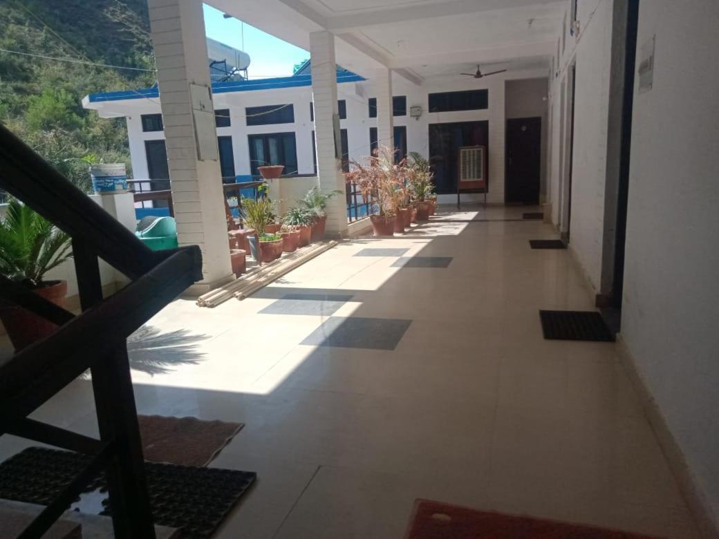 Vamoose Srishty Choice Rudraprayāg Exterior foto