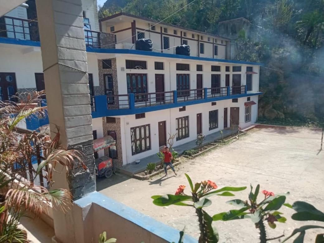 Vamoose Srishty Choice Rudraprayāg Exterior foto