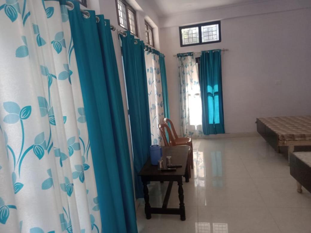 Vamoose Srishty Choice Rudraprayāg Exterior foto